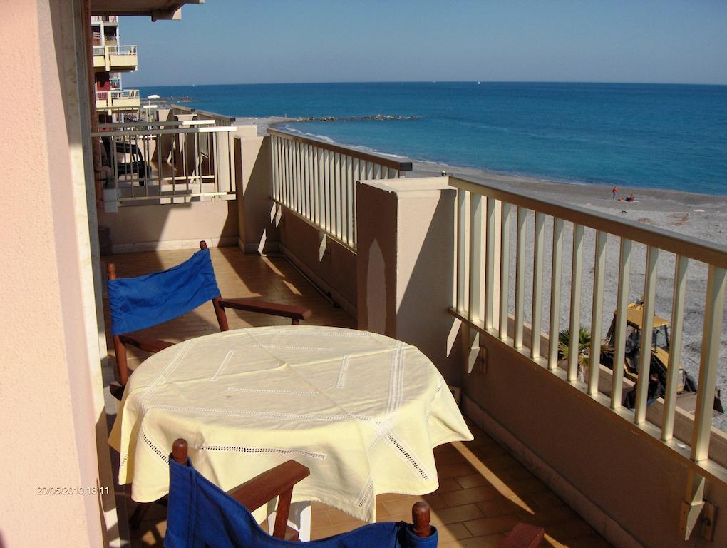 Appartamento Giardino Ventimiglia Room photo